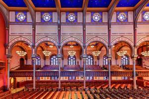 New York City - 11.Oktober 2017 - zentrale Synagoge in Midtown Manhattan, New York City. Es wurde 1870-72 erbaut und von Henry Fernbach im maurischen Revival-Stil entworfen. foto