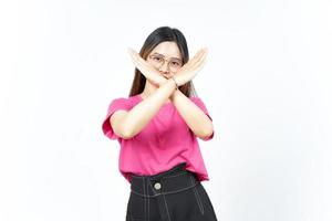 verschränkte Arme Ablehnung Geste der schönen asiatischen Frau isoliert auf weißem Hintergrund foto