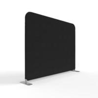 Perspektivische Ansicht einer schwarzen Stoffbanner-Displaywand mit flachen Stahlfüßen, isoliert auf weißem Hintergrund für Mockup und Illustrationen. 3D-Rendering. foto