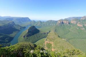 Blyde River Canyon und die drei Rondavels foto