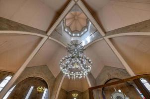 eriwan, armenien - 7. juli 2018 - die kathedrale des heiligen gregory der illuminator foto