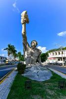 campeche, mexiko - 25. mai 2021 - denkmal des wiederauflebens in campeche, mexiko. liegt an der autobahn campeche-lerma. foto