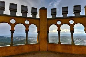 Palacio da Pena in Sintra, Lissabon, Portugal, Europa. es ist ein romantisches schloss in sao pedro de penaferrim, in der gemeinde sintra, portugal. foto