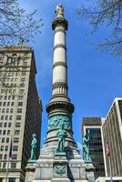 Lafayette Square ist ein Park im Zentrum von Downtown Buffalo, Erie County, New York, Vereinigte Staaten, der ein Bürgerkriegsdenkmal beherbergt. foto