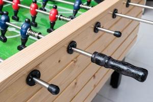 Holzgriff des Fußballspieltisches foto