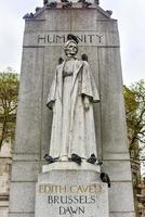 Denkmal für Edith Cavell in St. Martins Platz in London, Vereinigtes Königreich. foto