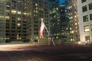 Hoch aufragende Wolkenkratzer in Midtown Manhattan in New York City. foto