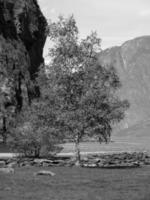 Flam und der Aurlandsfjord in Norwegen foto