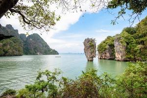 Hochwinkelansicht Khao Tapu oder James Bond Island foto