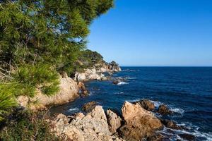 blick auf die küste der costa brava foto