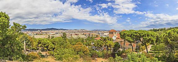 Panoramablick über Barcelona vom Olympiagelände foto