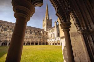 kathedrale von norwich in norfolk, england. foto