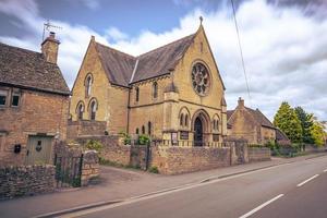 alte Cotswolds-Stadt Bourton auf dem Wasser, England. foto