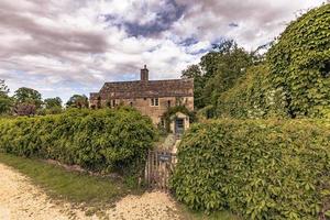 die alte ländliche stadt lacock, england. foto