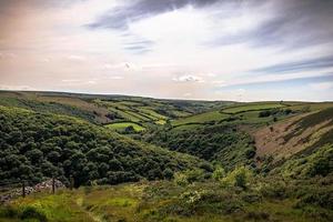 die natürliche landschaft von cornwall, england. foto