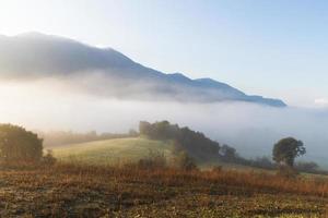 Landschaften aus dem Naturpark Tzoumerka foto