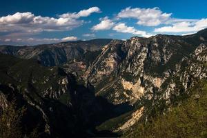 Landschaften aus dem Naturpark Tzoumerka foto