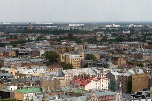 Riga von oben im Sommer foto