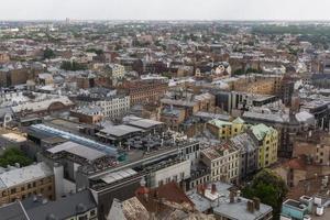 Riga von oben im Sommer foto