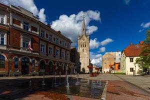 Cesis-Stadt im Sommer foto