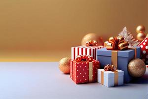 weihnachtshintergrund mit goldener und glänzender geschenkboxverzierungsdekoration foto