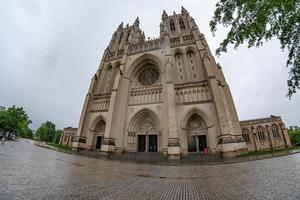 Washington Cathedral Dome historische Kirche unter dem Regen foto