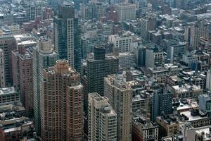 New York Manhattan Wolkenkratzer Dächer und Wasserturm foto