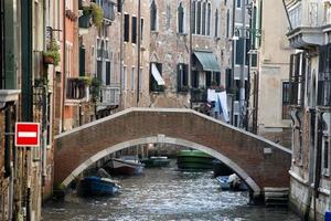 Blick auf die Kanäle von Venedig foto