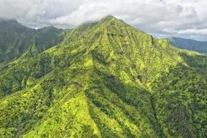 Luftaufnahme der Napali-Küste von Kauai foto