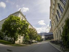 graz karl franzens universitätsgebäude foto