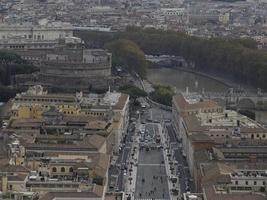 Petersdom Rom Blick vom Dach foto