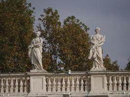 Petersdom Rom Blick auf Statuendetails foto