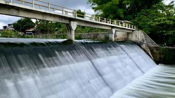 Wasserfälle in Lependämmen foto