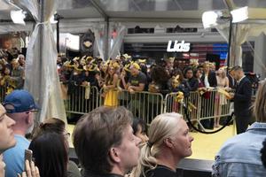 New York, USA - 7. Mai 2019 - Premiere von Detektiv Pikachu auf dem Times Square foto