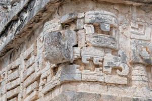 chichen itza mexiko pyramidenansicht detail foto