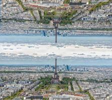 pariser eiffelturm und stadtansicht luftlandschaft foto