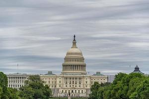 Washington DC Capitol aus dem Einkaufszentrum auf bewölktem Himmelshintergrund foto