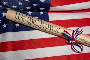 wir die völker usa amerika verfassungsgesetz 4. juli auf star and stripes flagge foto