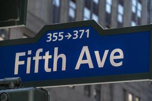 Fifth-Avenue-Schild New York foto