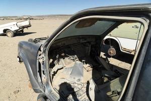 altes verlassenes Auto auf dem Schrottplatz in Baja California Sur Mexiko foto