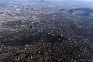 Mexiko Stadtgebiet Luftbild Panorama aus dem Flugzeug foto