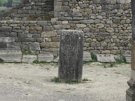 volubilis römische ruinen in marokko – am besten erhaltene römische ruinen zwischen den kaiserstädten fez und meknès foto