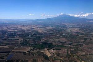 sizilien catania vulkan ätna luftaufnahme foto