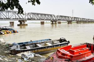 ganga, gesehen in garh mukteshwar, uttar pradesh, indien, der fluss ganga gilt als der heiligste fluss für hindus, ein blick auf garh ganga brij ghat, der ein sehr berühmter religiöser ort für hindus ist foto