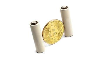 Bitcoin-Haufen von Lithium-Knopfzellen-Batterien aus nächster Nähe foto