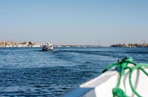 Bootsfahrt auf dem Roten Meer in Ägypten foto