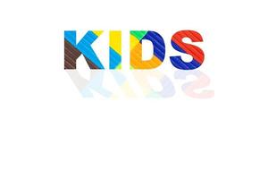 Mehrfarbige Kinder-Plastilin, das Wort Kinder in Plastilin-Buchstaben mit Reflektion geschrieben. weißer isolierter Hintergrund foto