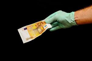 Hand mit Bargeld foto