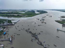 Traditionelles Bootsrennen in Bangladesch foto