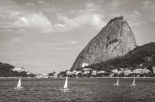 zuckerhut berg pao de acucar panorama rio de janeiro brasilien. foto